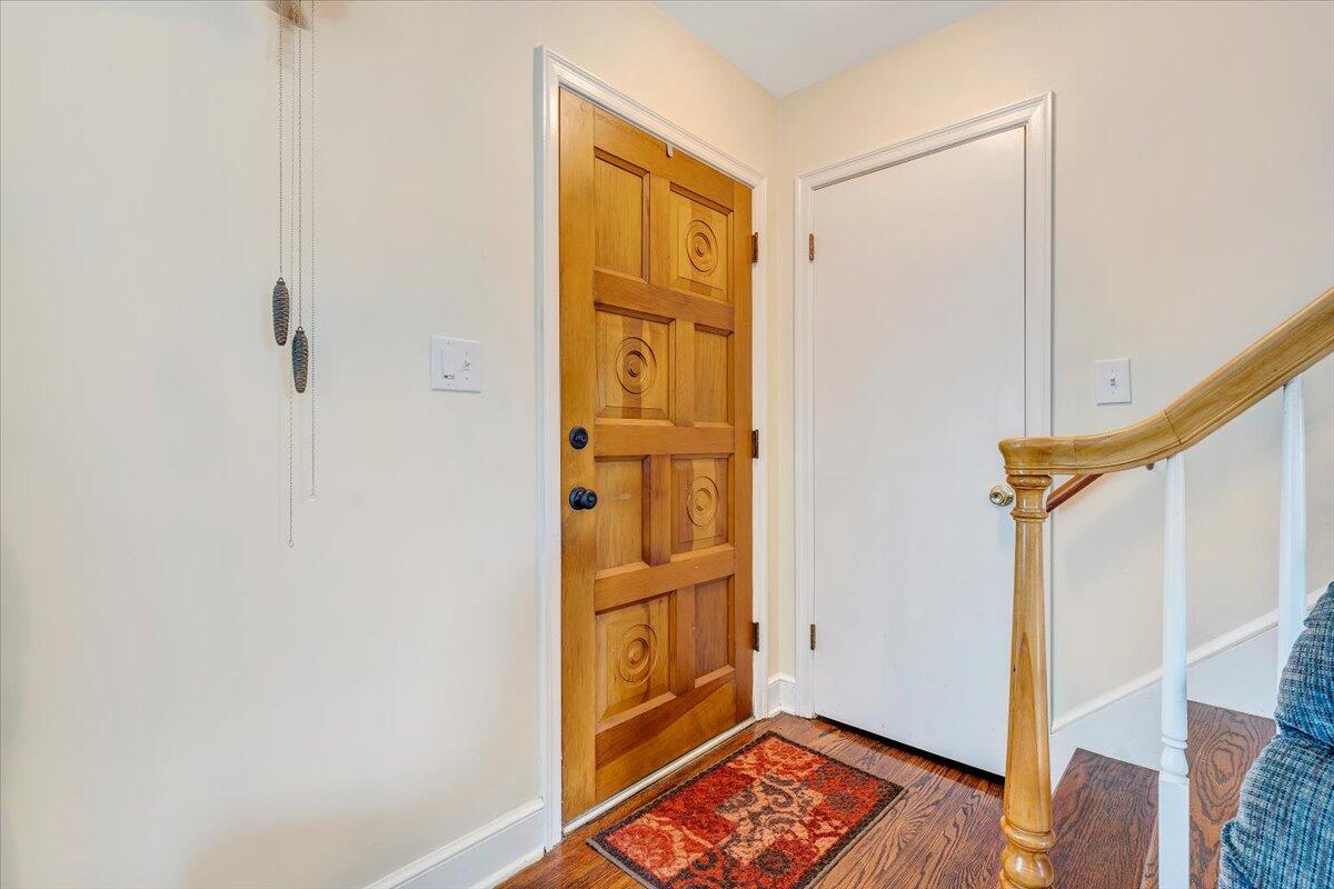 145 Oaklawn AVE NE