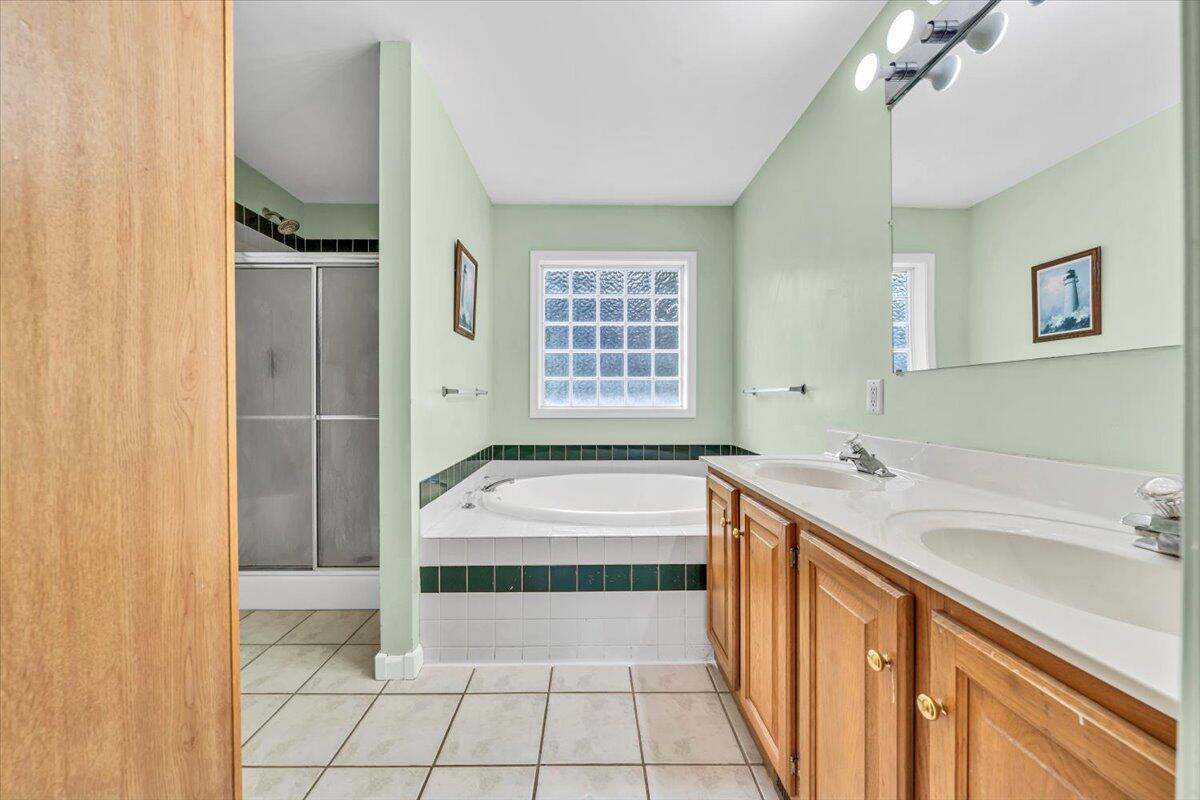 150 Sleepy Hollow RD