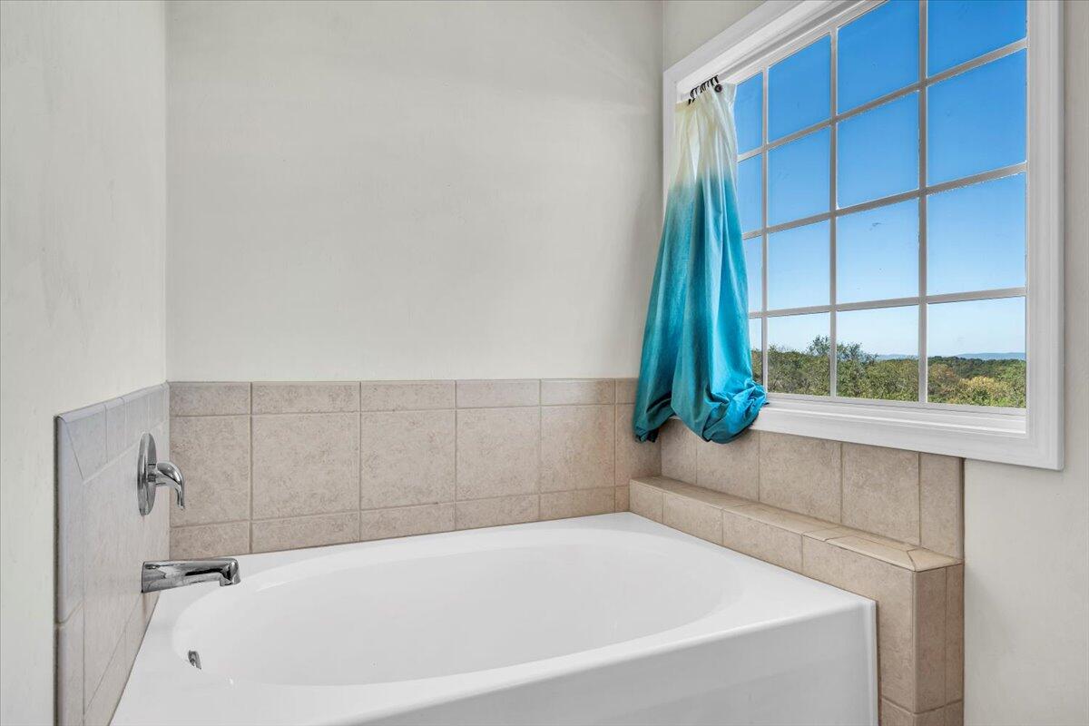 400 Chelsea Loop