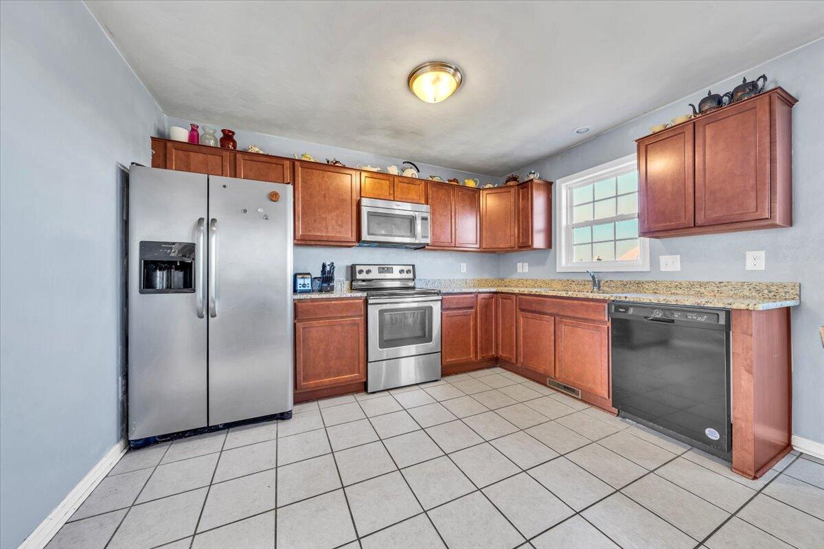 400 Chelsea Loop