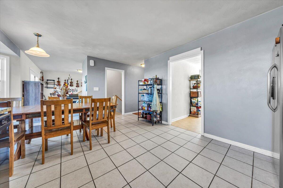 400 Chelsea Loop