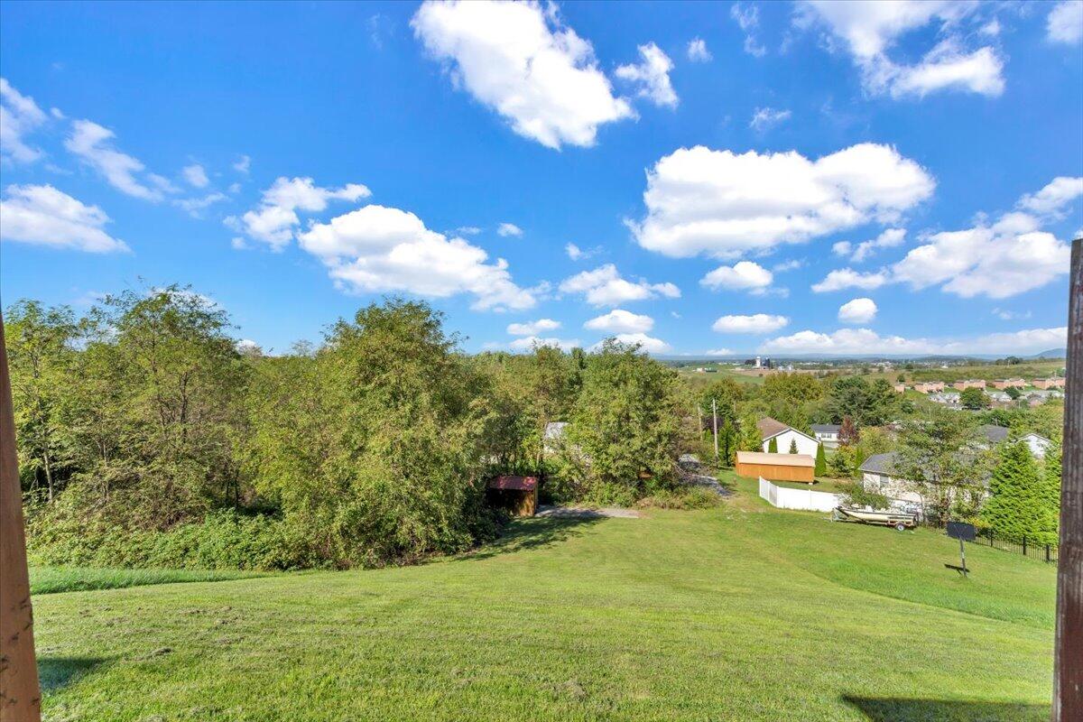 400 Chelsea Loop
