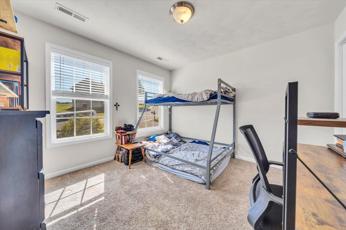 400 Chelsea Loop