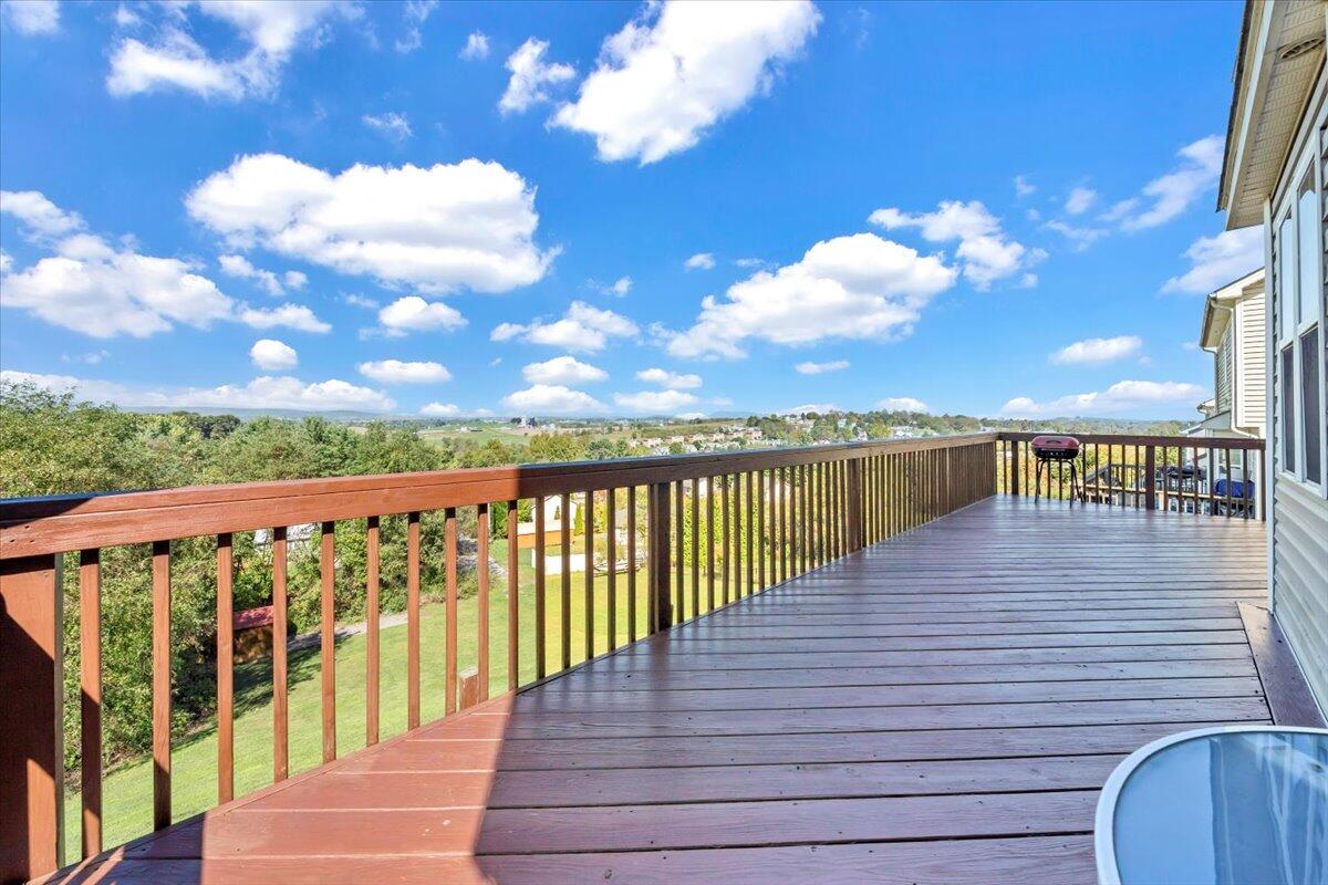 400 Chelsea Loop