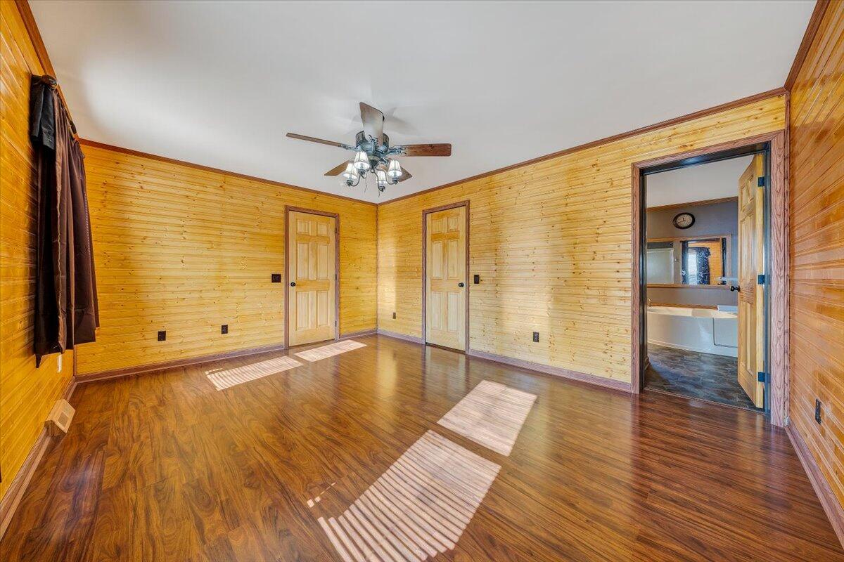 62 Cave Mtn Lake RD