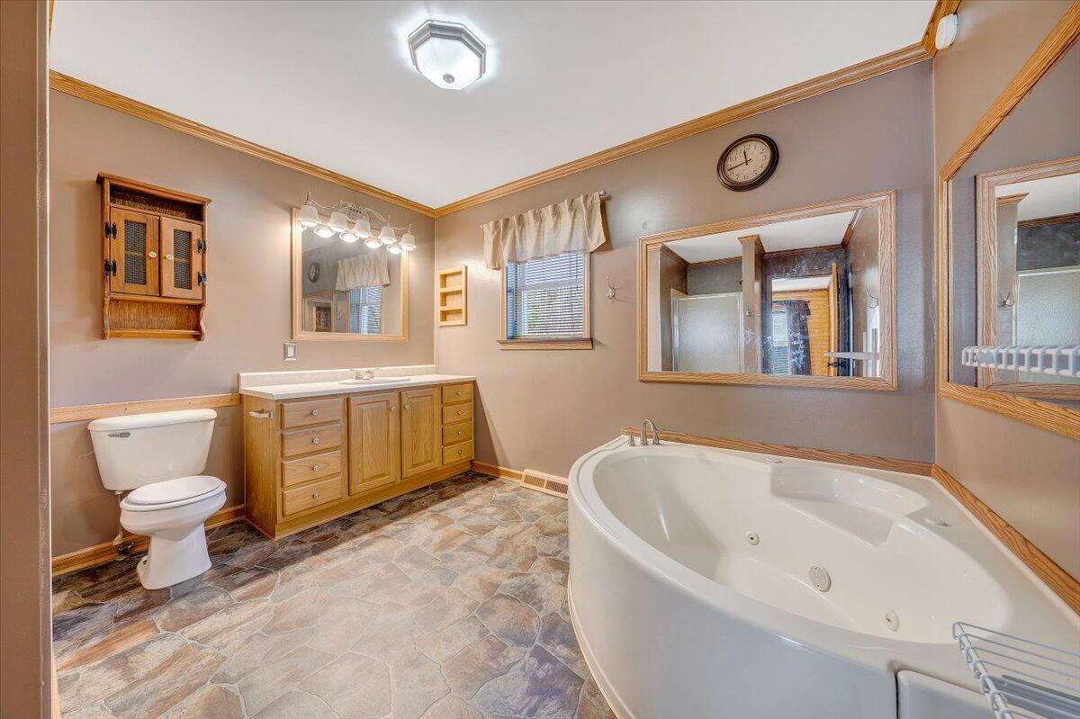 62 Cave Mtn Lake RD