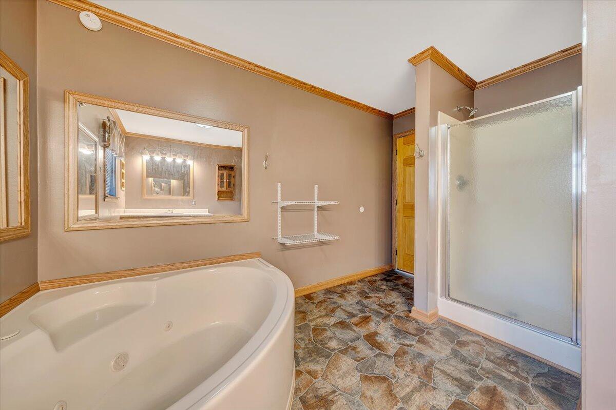 62 Cave Mtn Lake RD