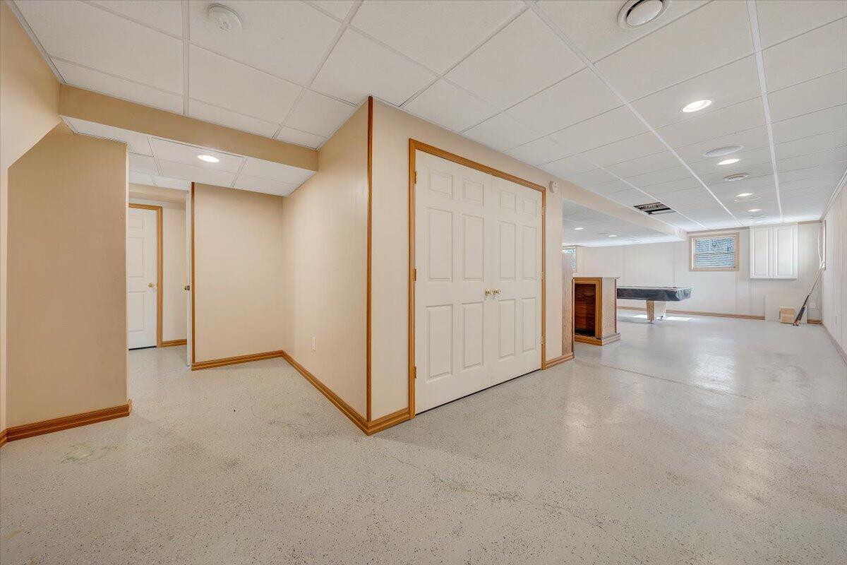 62 Cave Mtn Lake RD