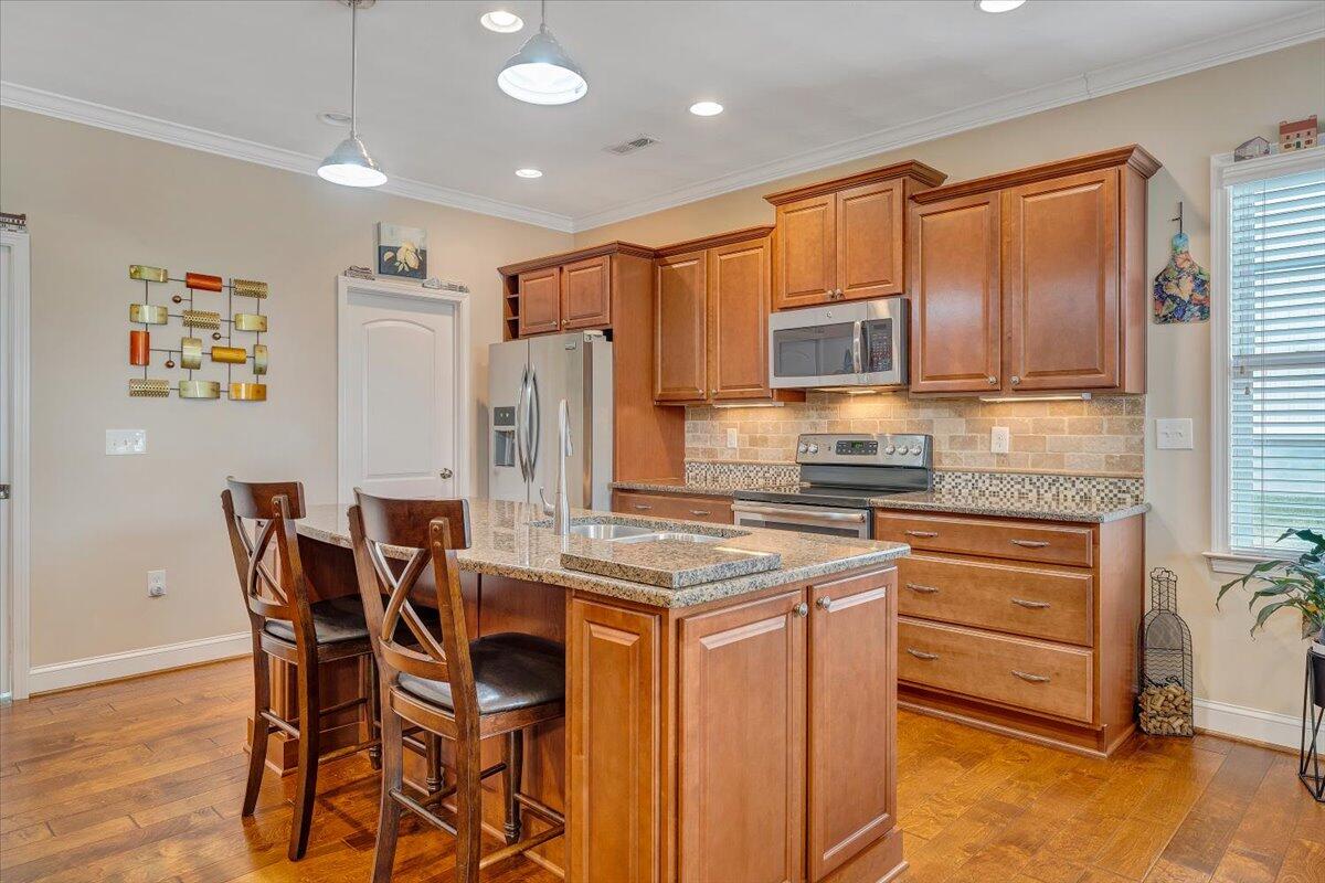 25 Ventura CT