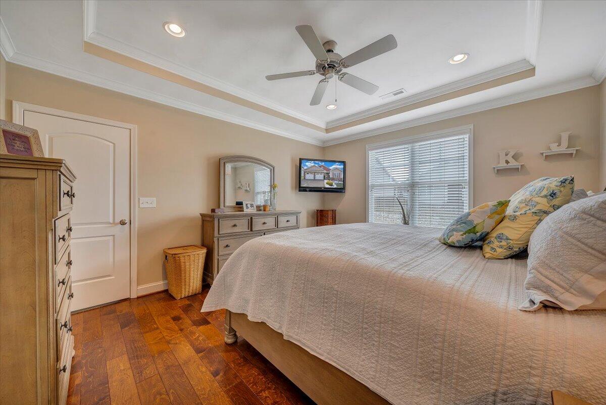 25 Ventura CT