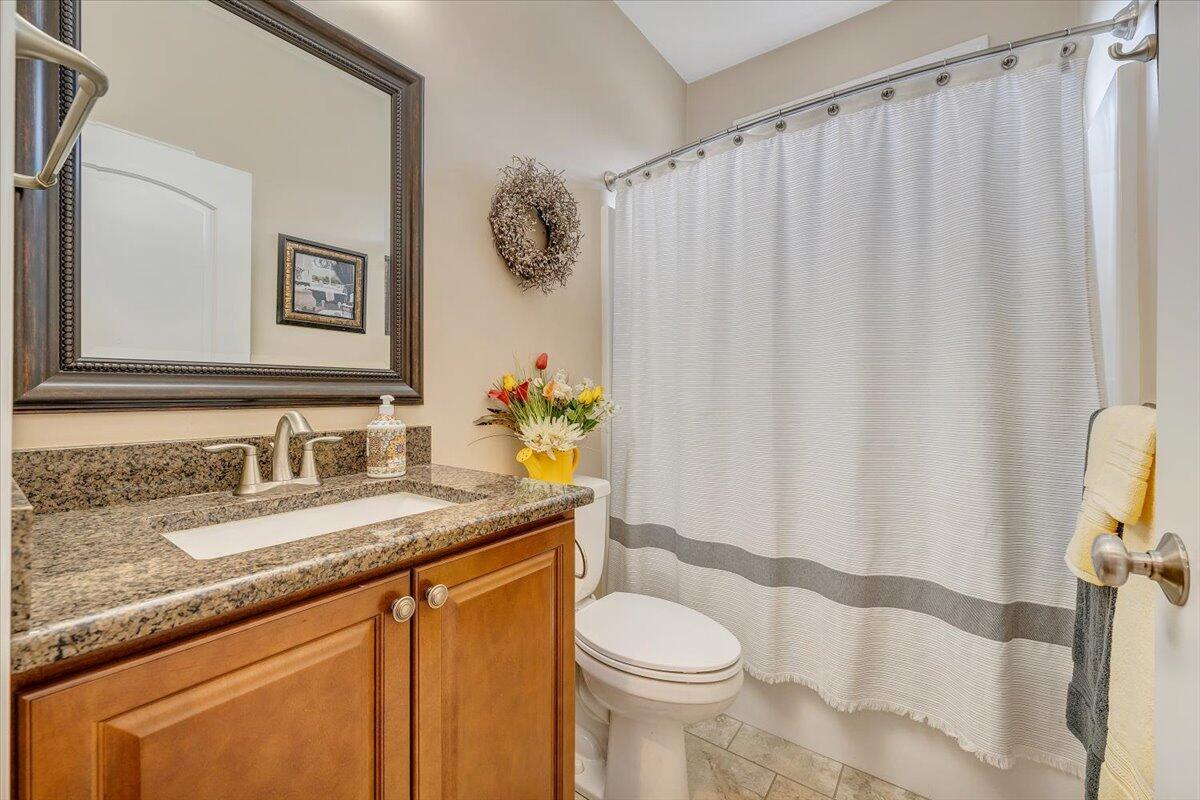 25 Ventura CT