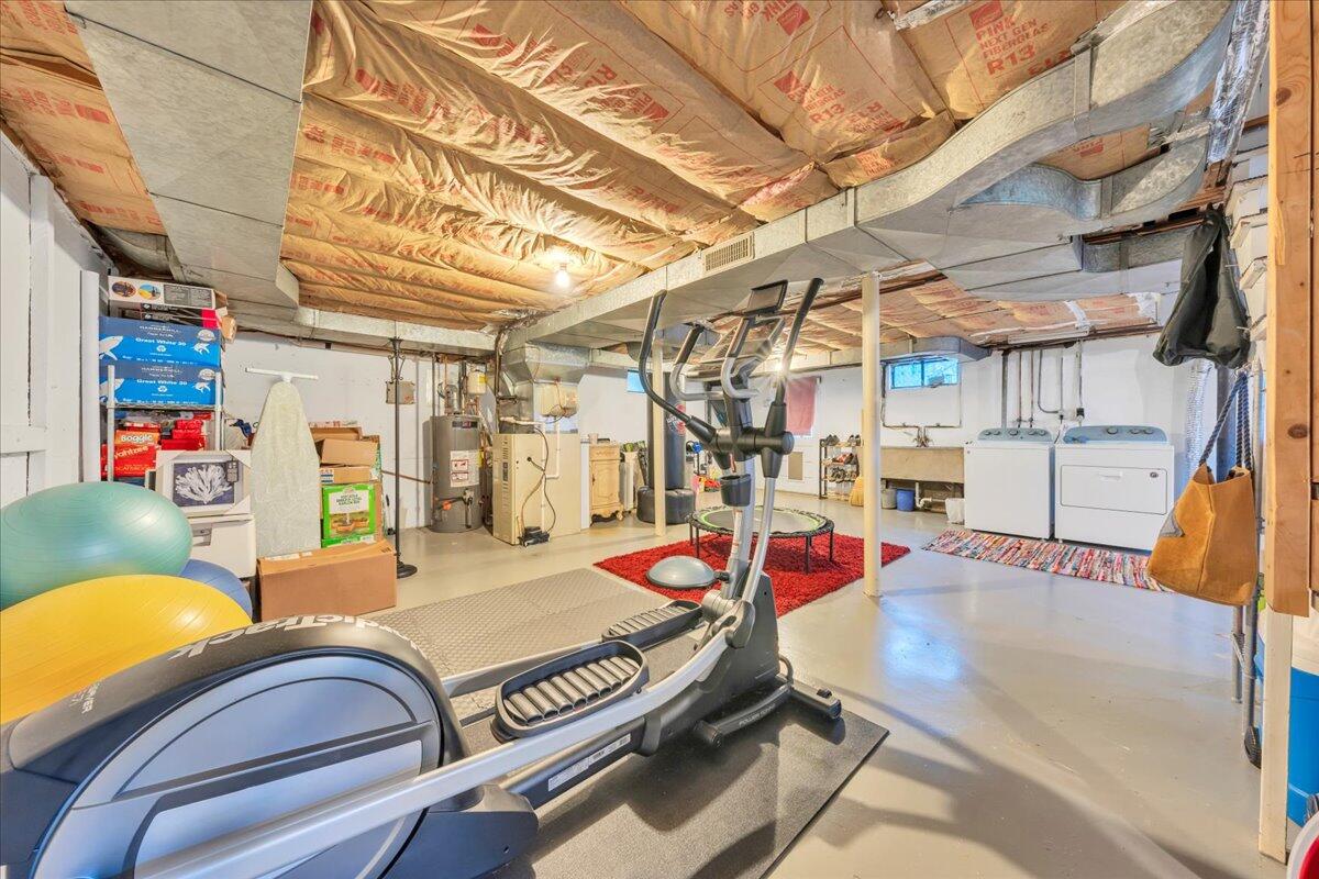 3438 Birchlawn AVE NW