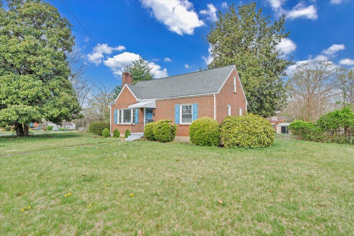 3438 Birchlawn AVE NW