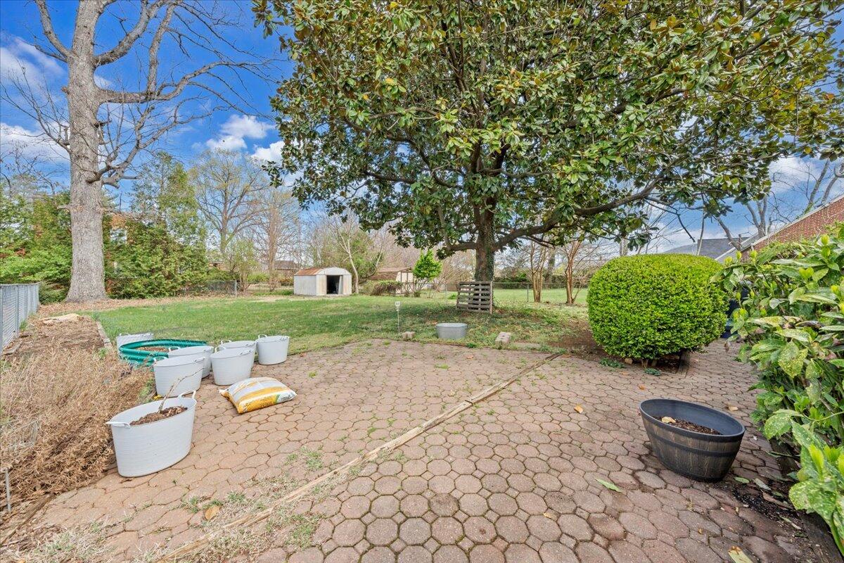 3438 Birchlawn AVE NW