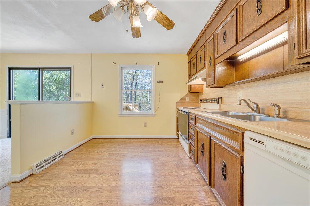 44 Timberline DR