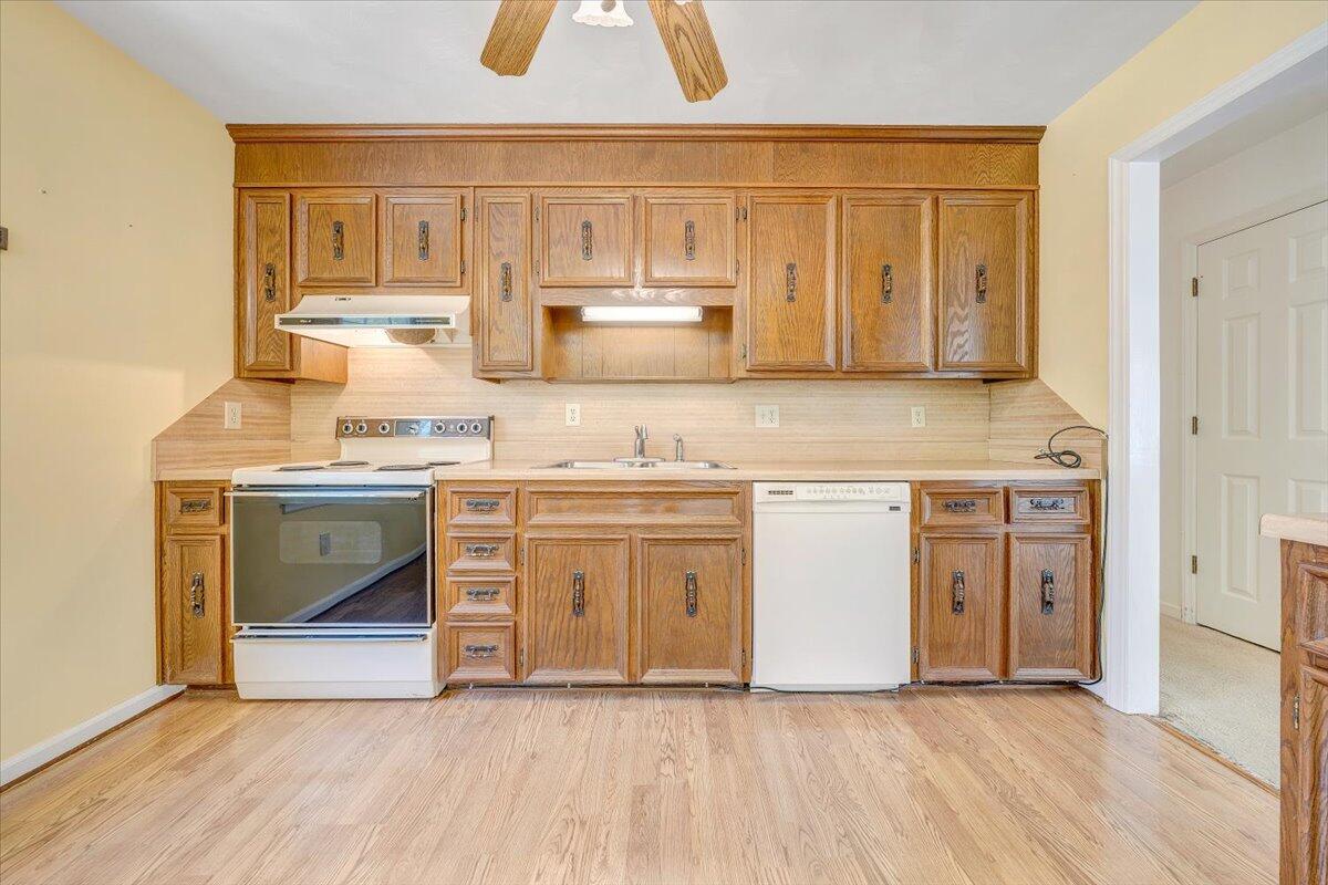 44 Timberline DR