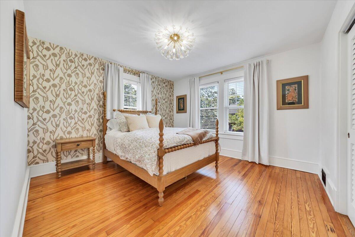 1834 Belleville RD SW