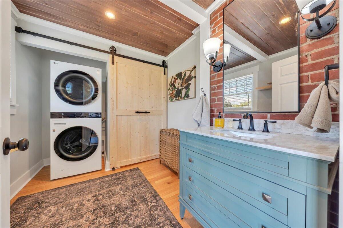 1834 Belleville RD SW