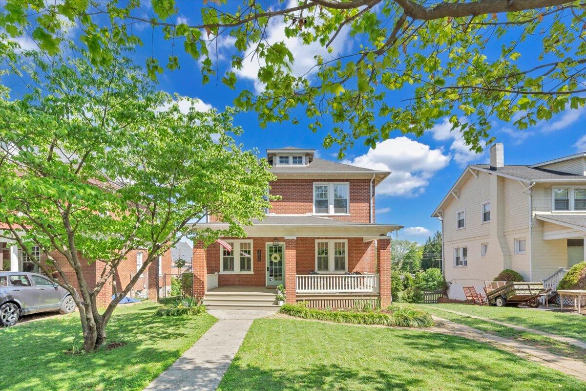 1834 Belleville RD SW