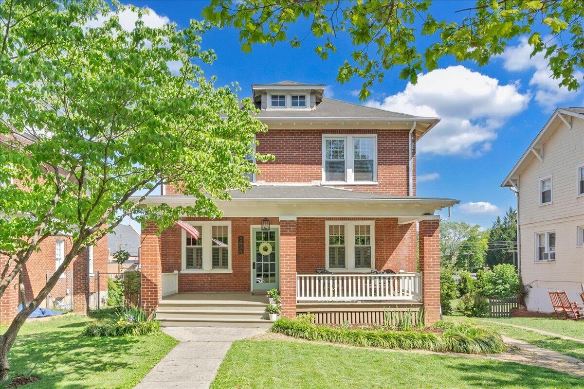 1834 Belleville RD SW