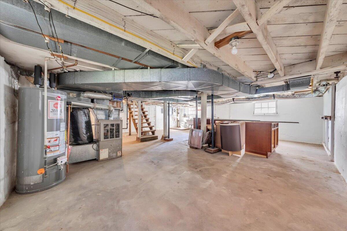 1834 Belleville RD SW