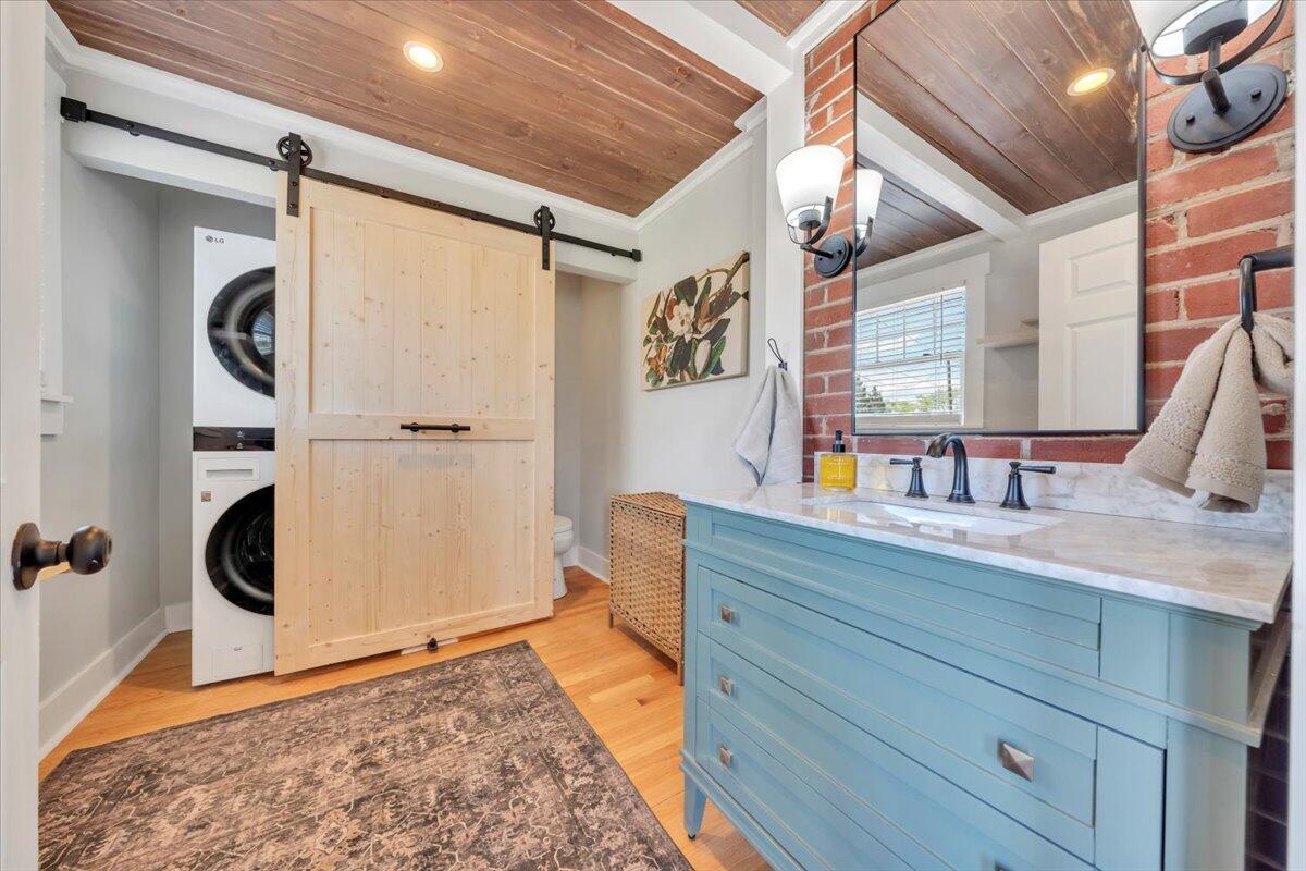 1834 Belleville RD SW