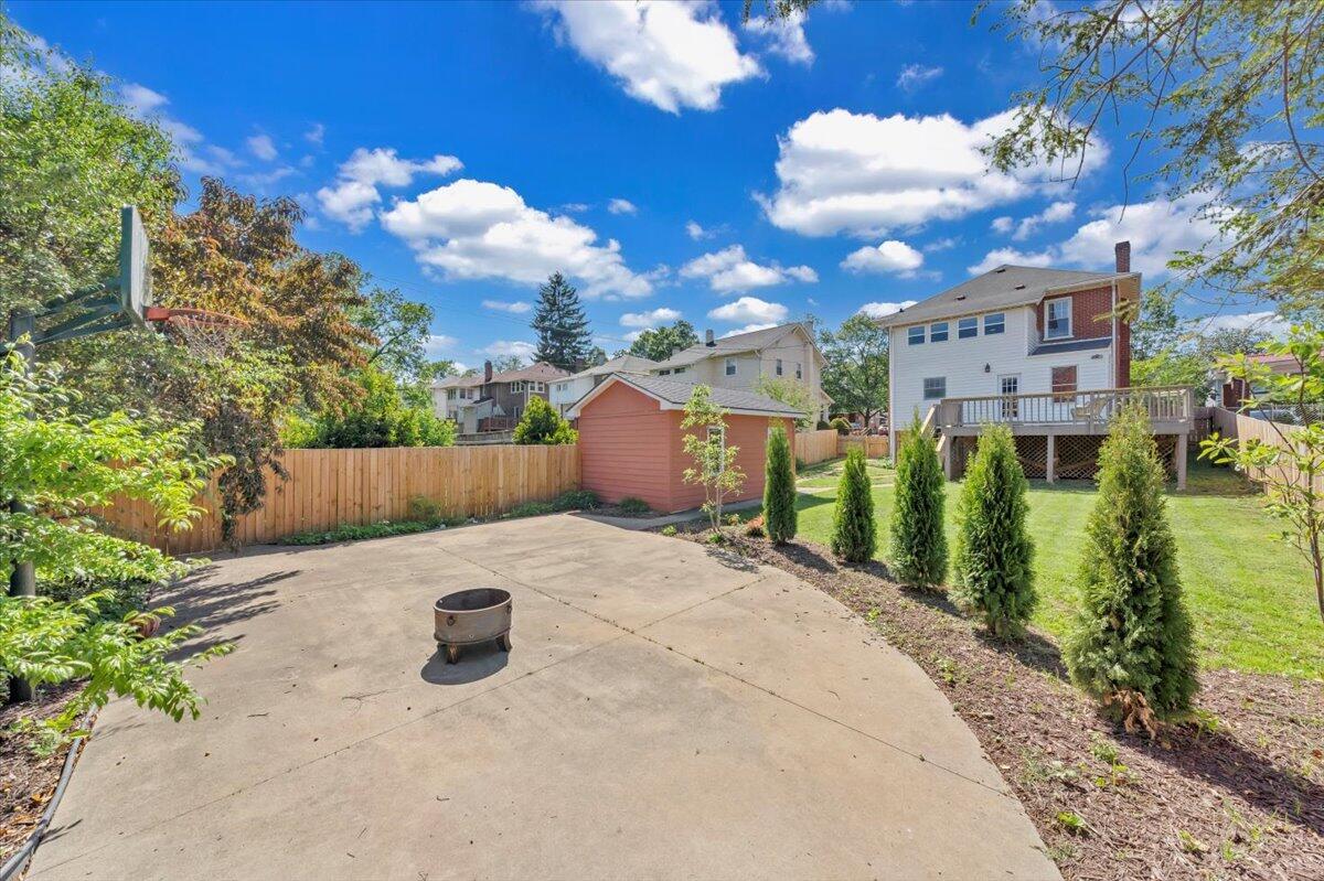 1834 Belleville RD SW