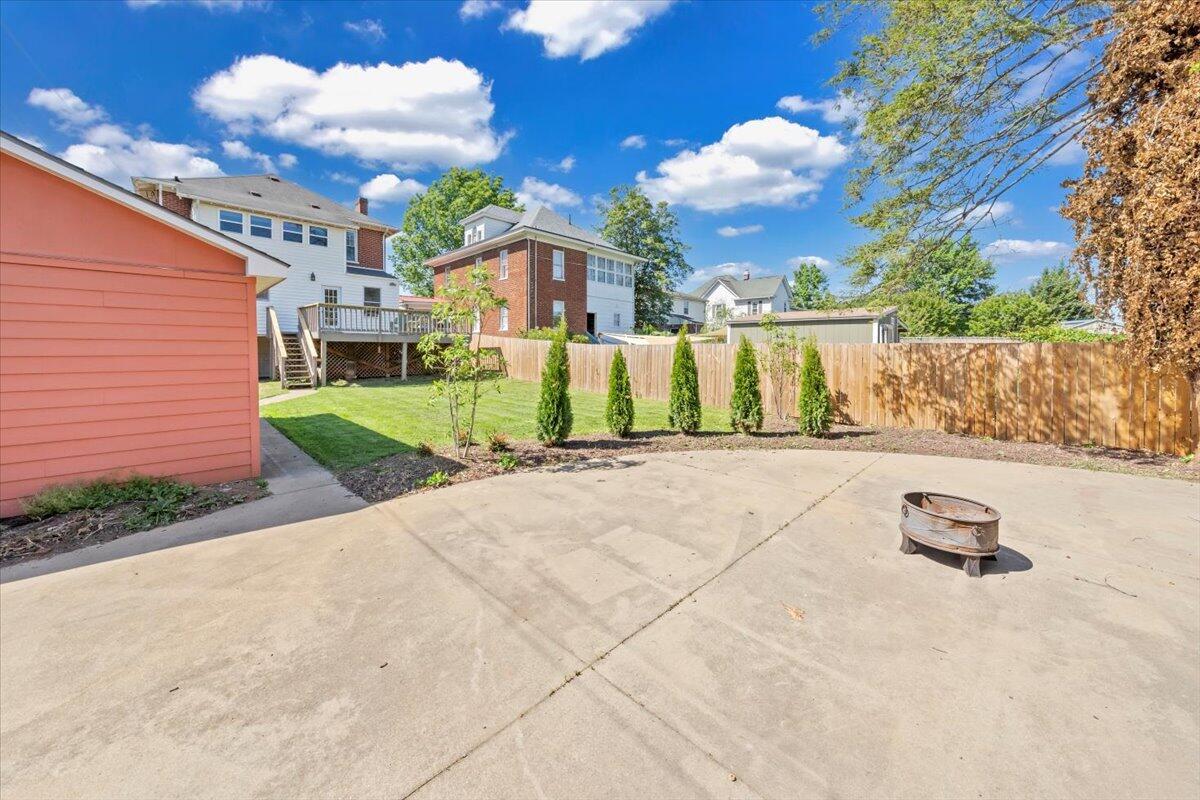 1834 Belleville RD SW