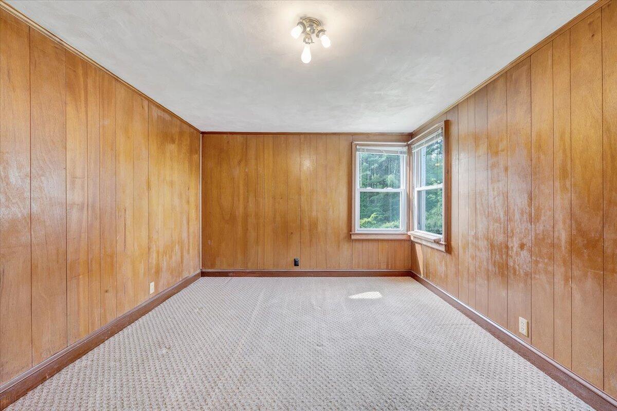 6715 Blacksburg RD