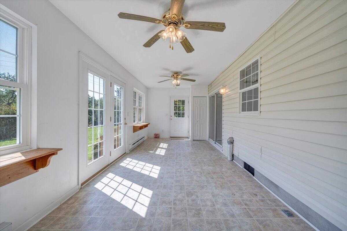 16118 Botetourt RD