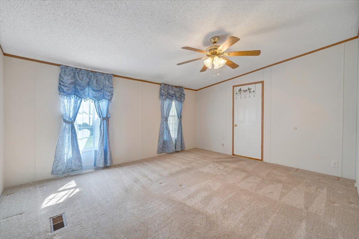 16118 Botetourt RD