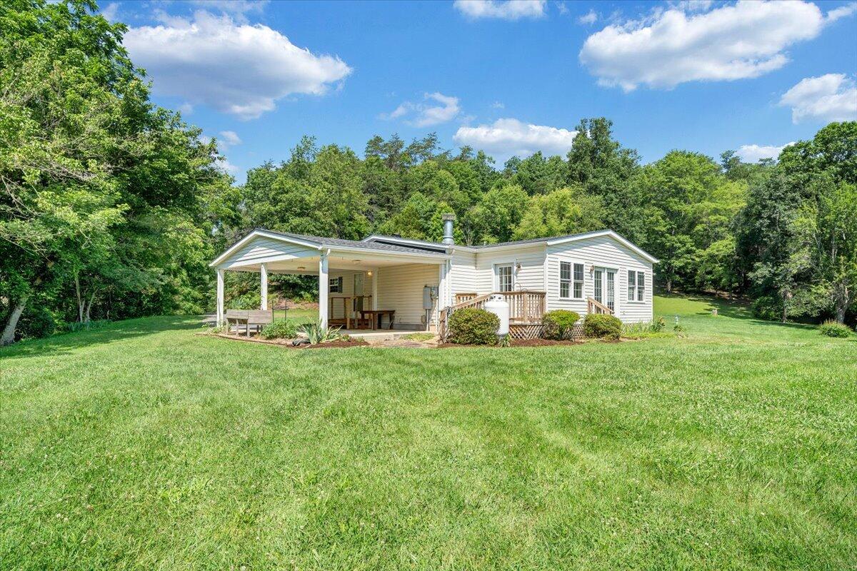 16118 Botetourt RD