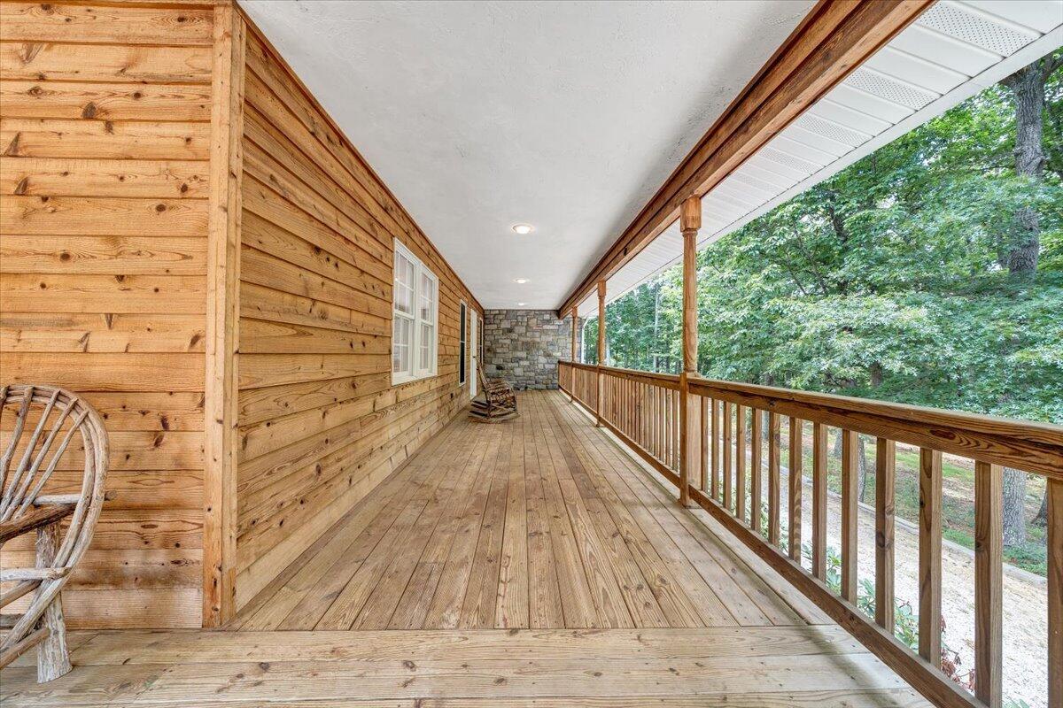 1403 Greyledge RD