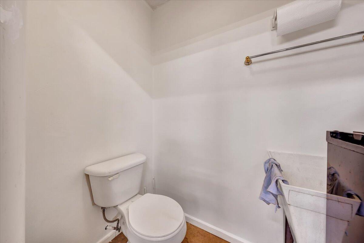 1403 Greyledge RD