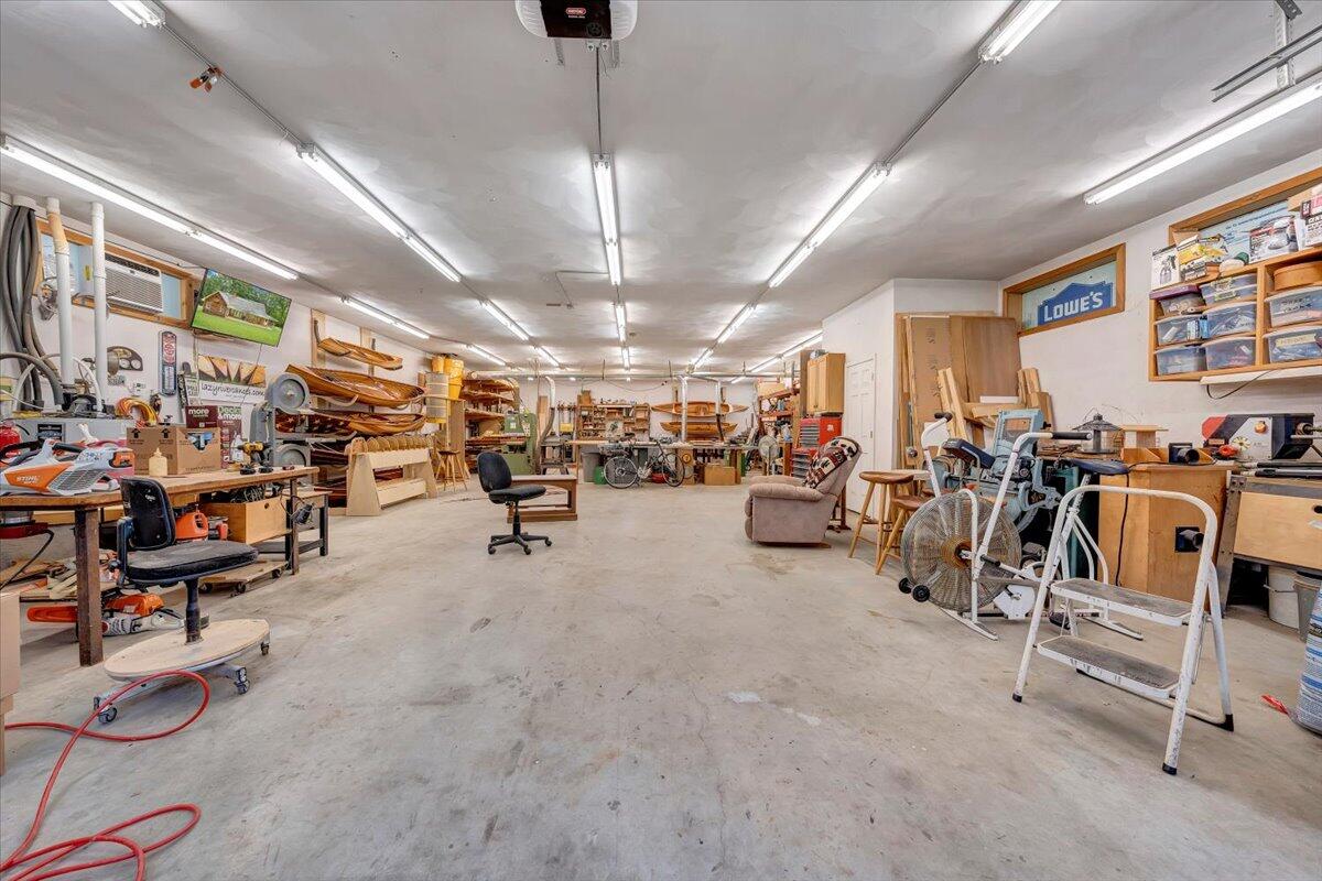 1403 Greyledge RD