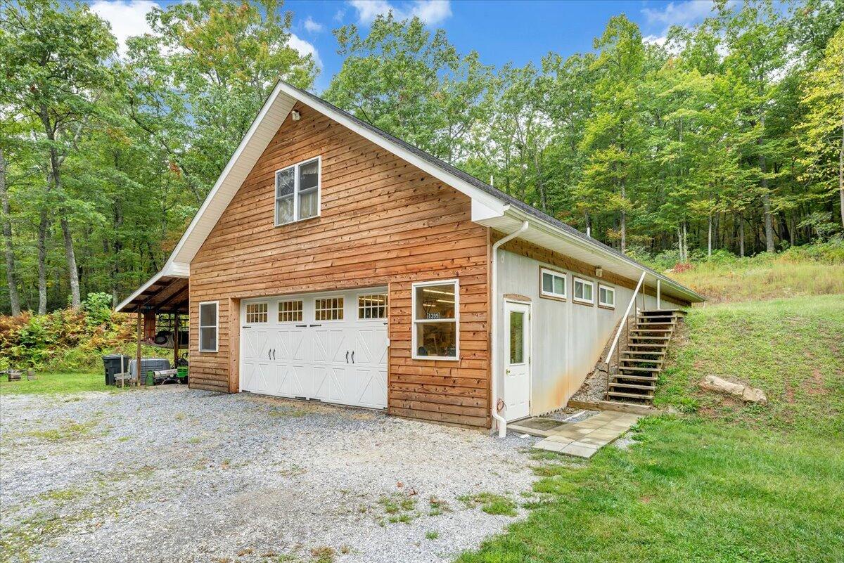 1403 Greyledge RD