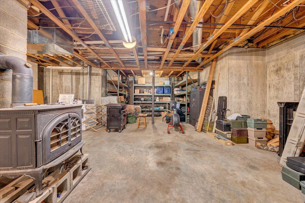 1403 Greyledge RD