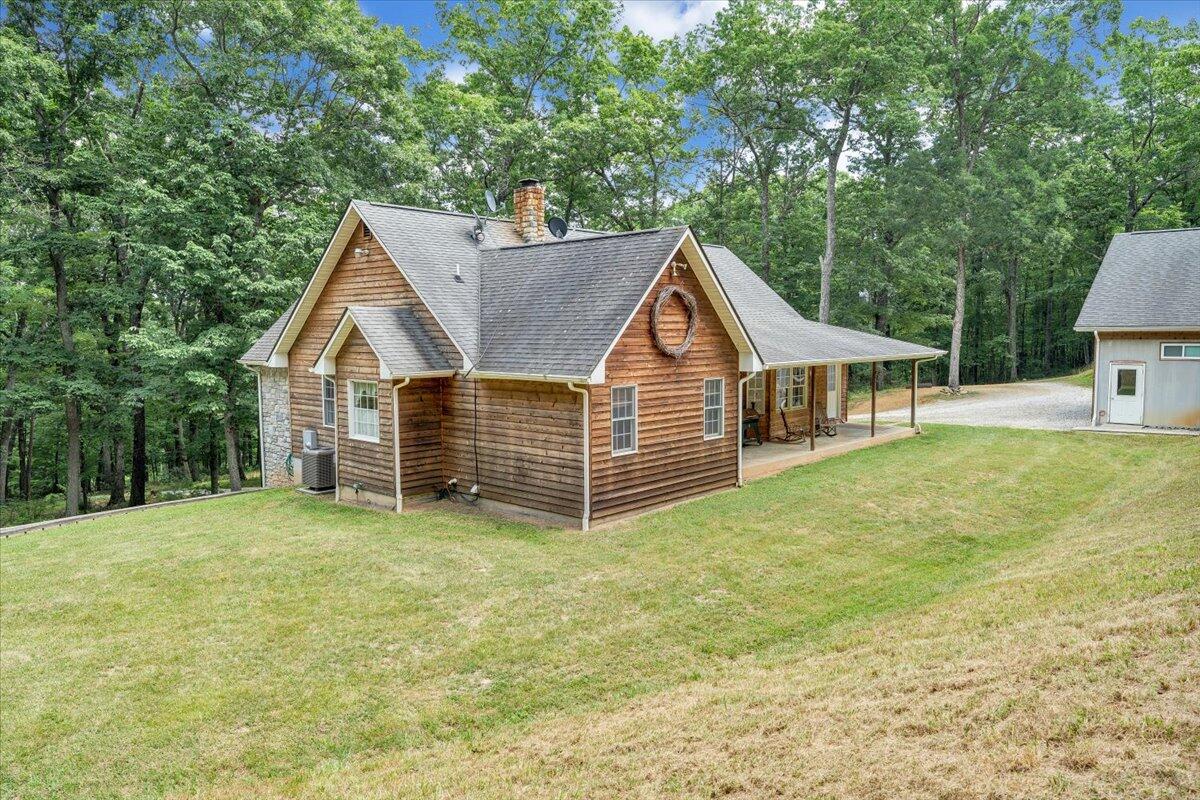 1403 Greyledge RD