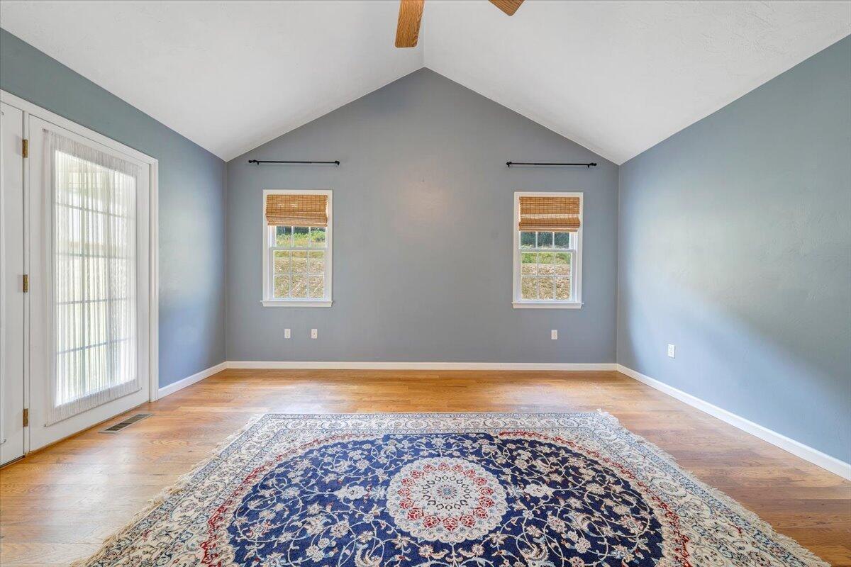 1403 Greyledge RD