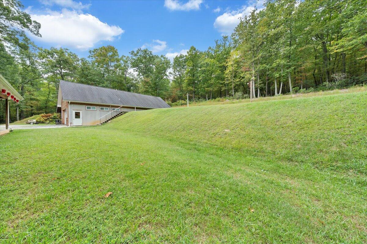 1403 Greyledge RD