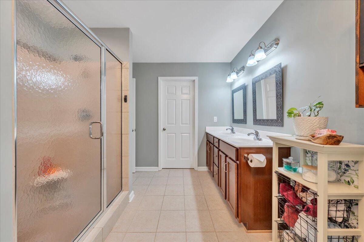 4217 Berkeley Place DR