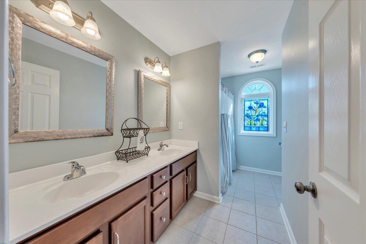 4217 Berkeley Place DR
