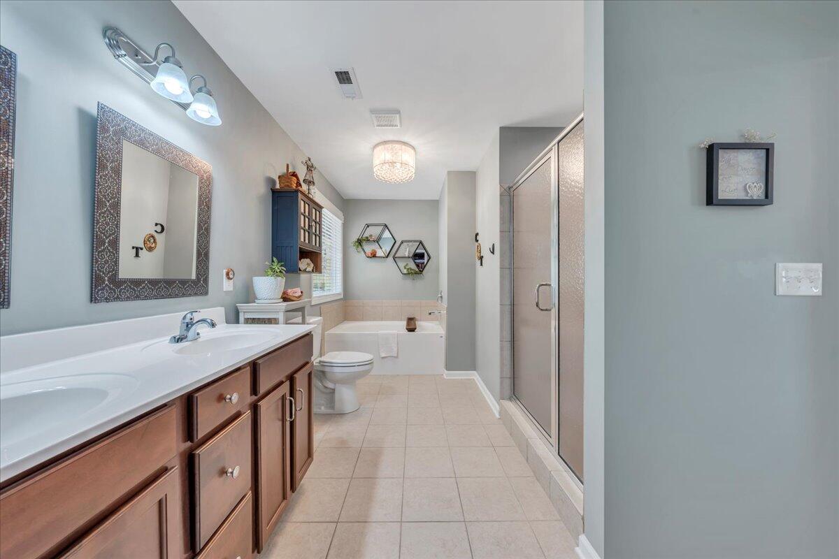 4217 Berkeley Place DR