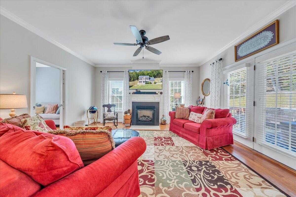 4217 Berkeley Place DR