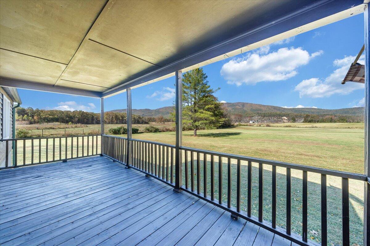 78 Barger Farm LN