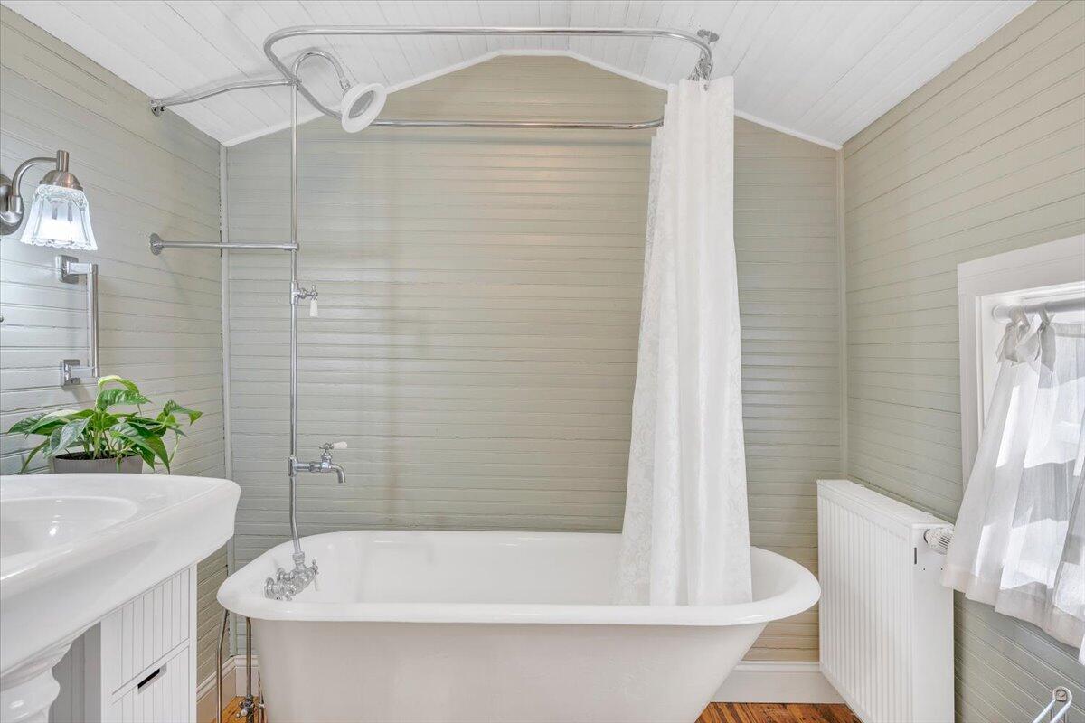 7758 Old Fincastle RD