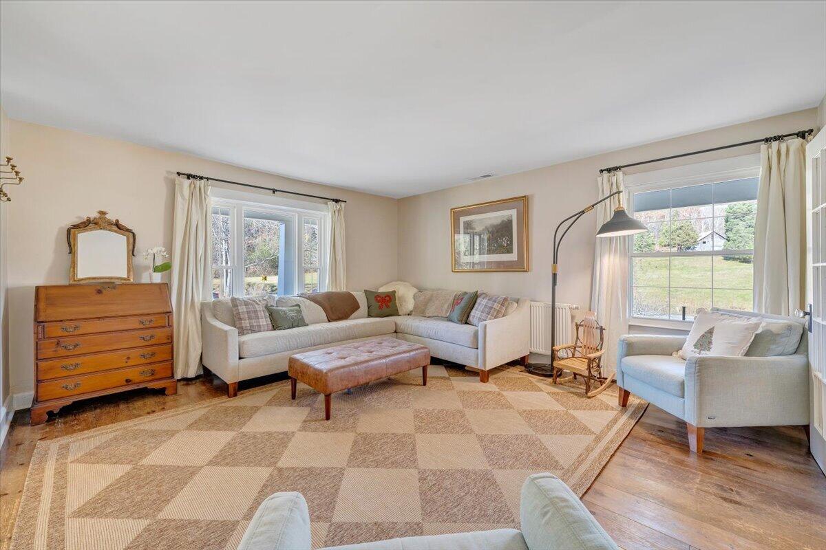 7758 Old Fincastle RD