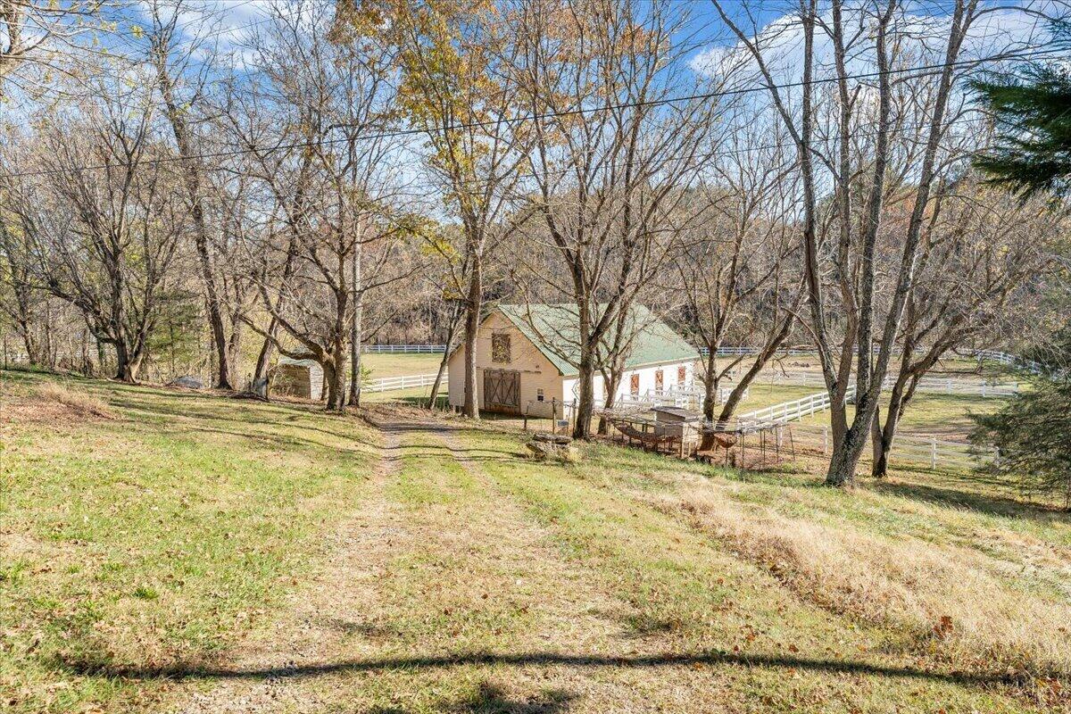 7758 Old Fincastle RD