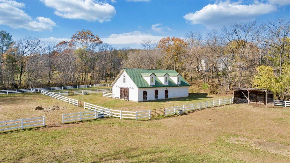 7758 Old Fincastle RD