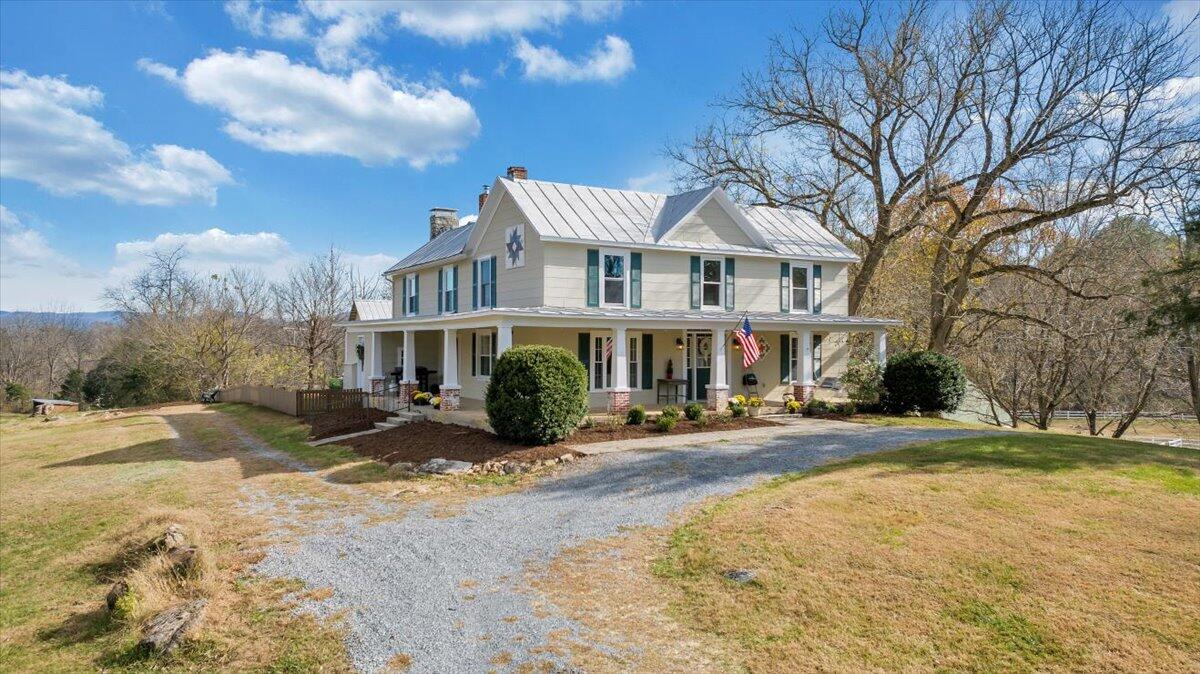 7758 Old Fincastle RD